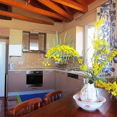 Apartament Seaview Kaposantes *
