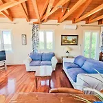 Apartament Seaview Kaposantes