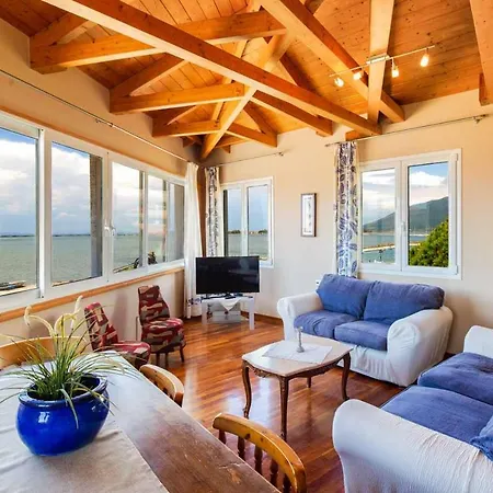 Seaview Kaposantes Apartment